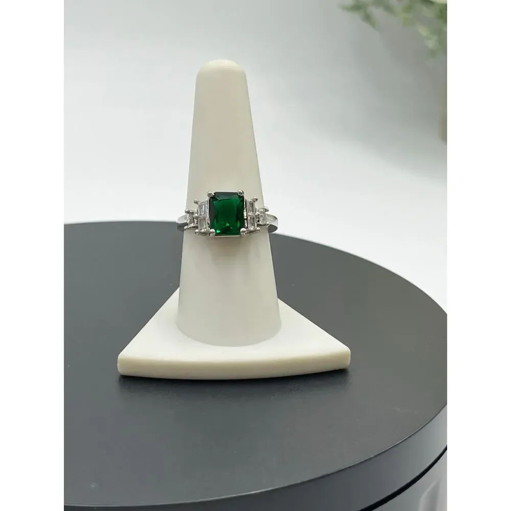 Sterling Silver Rhodium Plated Emerald Cut Green CZ Stone Baguette Side CZ 8.25‎